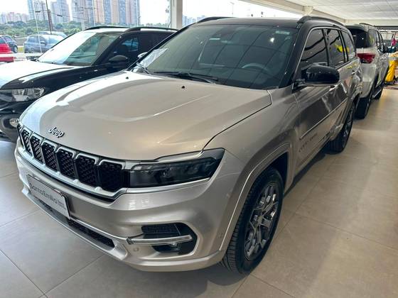 JEEP COMMANDER 2.0 TD380 TURBO DIESEL OVERLAND AT9